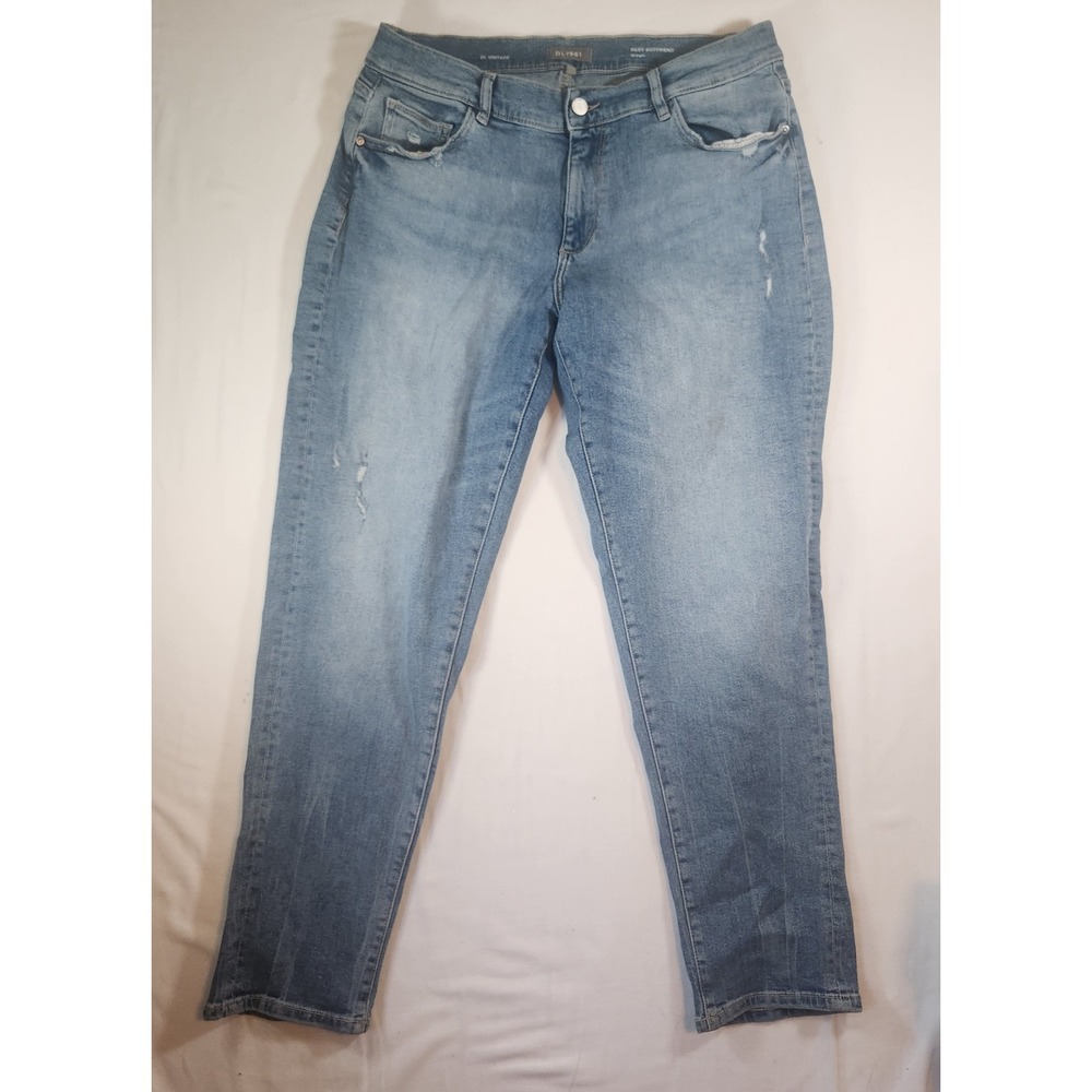 DL1961 Riley Boyfriend Straight Jeans DL Vintage Light Wash Distressed Size 30